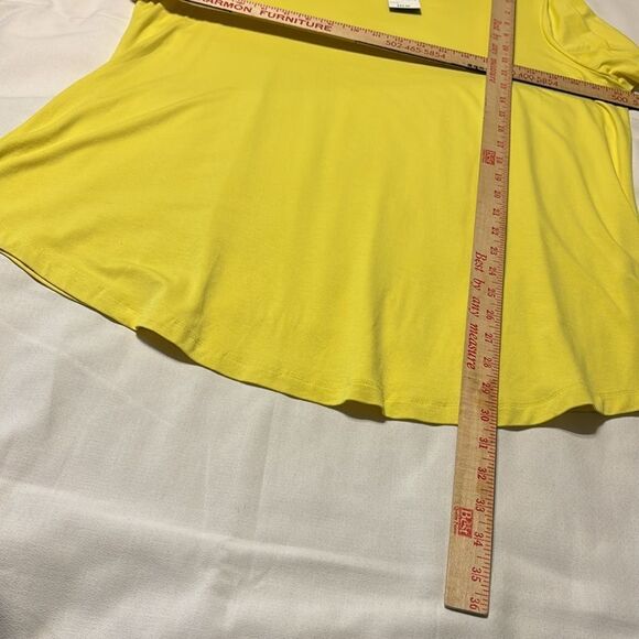 Women's JM Collection bright yellow three-quarter sleeve top NWT - Picture 6 of 7